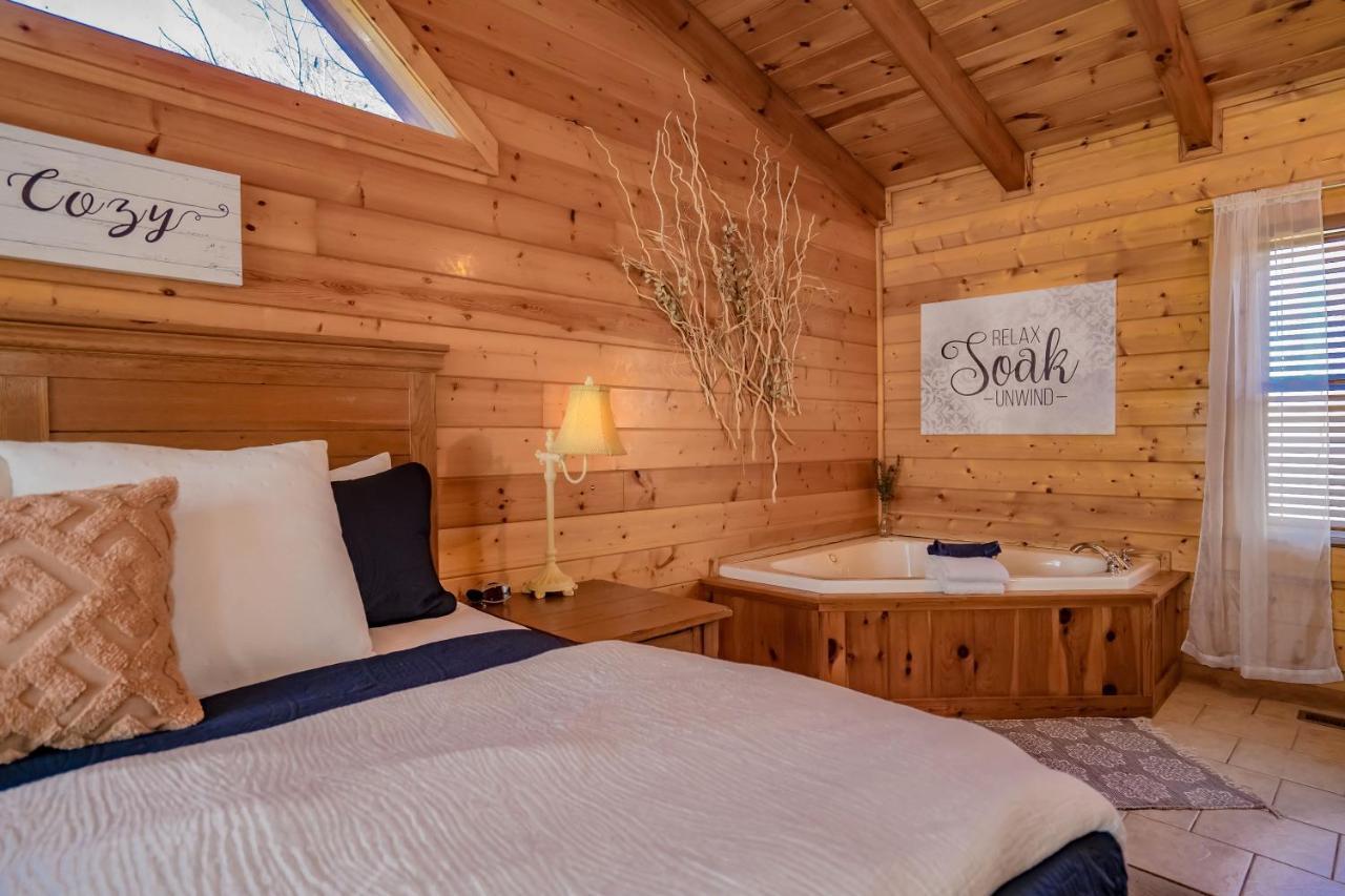 *Family Friendly Cabin Near Dollywood! Пиджен Фордж Екстериор снимка